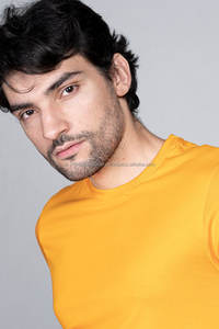 Camisetas Personalizadas de Alta Calidad 100% Algodón de Bambú con Cuello Redondo, Transpirables, Tallas Grandes para Hombres, Mujeres y Niños, Fabricante OEM - Product Image 4