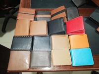 Bison dompet kulit sapi asli untuk pria, dompet lipat kulit sapi asli timbul bergaya, dompet desain kustom mewah tahan lama dan elegan