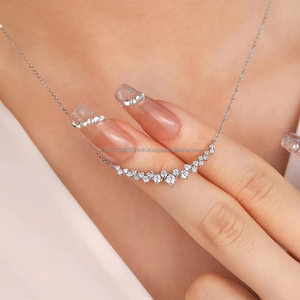 Arin/Oro de 18K/14K con diamantes naturales certificados GIA/IGI modernos, o diseños personalizados con anillos de diamantes MOQ bajos - Product Image 2