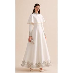 Elegante Vestido de Novia Color Marfil con Capa Bordada, Vestido de Novia Modesto, Vestido de Novia de Lujo, Vestido de Novia de Manga Larga - Product Image 3