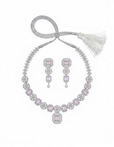 Ensemble collier et boucles d'oreilles pour femme style Victoria en laiton plaqué rhodium, nacre blanche et zircon violet, cadeau de haute qualité - Product Image 2