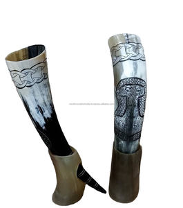 Cuerno de buey hecho a mano, cuerno para beber, regalo de boda vikingo tradicional para padrinos de boda y damas de honor, artesanía Natural pulida - Product Image 1