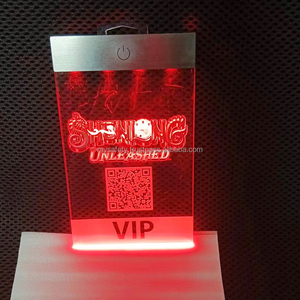 บัตรพนักงาน LED แบบกำหนดเอง ป้ายชื่อพนักงาน ป้ายติดบัตรพลาสติกแบบพิเศษ สลักลายได้ พร้อมแผ่นสัมผัส สวิตช์แบบใช้แบตเตอรี่ พิมพ์ลายได้ - Product Image 2