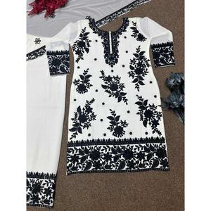 ATRACTIVE GEORGETTE BORDADO PIEDRA TRABAJO A MANO TOP PALAZZO CON DUPATTA BLANCO - Product Image 3