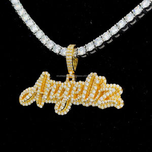 Pendentif Moissanite personnalisé en argent sterling 925 Pendentif et breloque en diamant Moissanite glacé plaqué or - Product Image 5