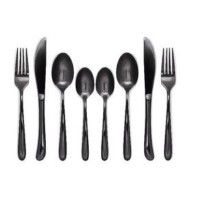 Diseñado para equilibrar durabilidad y elegancia, el juego de cubiertos con acabado mate eleva cada comida con una experiencia culinaria refinada. - Product Image 4