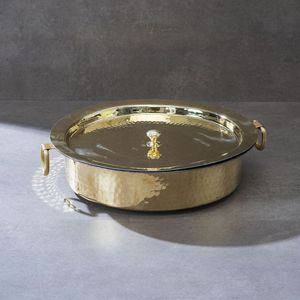 Plat de service traditionnel en laiton avec couvercle, vaisselle en métal pour la cuisine et la restauration - Product Image 1
