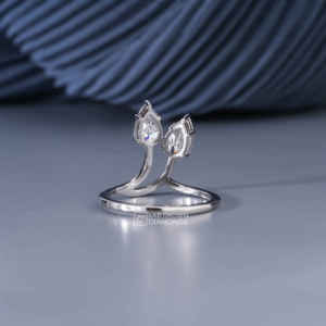 Anillo de Moissanita con Corte Pera en Oro Blanco de 14K para Mujer, Lujoso, 1.3 Quilates de Peso Total, 2.65 Gramos, Regalo de Joyería Fina para Boda o Compromiso - Product Image 6
