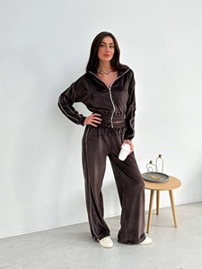 Ensemble de survêtement en velours marron pour femme, manches longues, fermeture éclair unie, poches latérales, coupe ample, tenue décontractée pour l'automne - Product Image 1