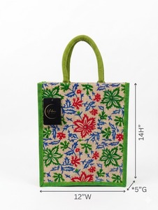 Sac fourre-tout Émeraude Florale, Sac fourre-tout Jardin Printanier, Sac fourre-tout Floral Verdoyant, Sac fourre-tout Douceur de la Prairie, Sac fourre-tout Charme Pétale Vert, Mini Sac fourre-tout FloraFresh - Product Image 4