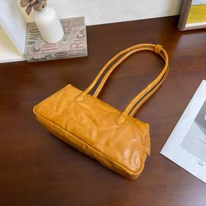 Sac à bandoulière vintage en cuir pleine fleur avec fermeture éclair, grande capacité, fourre-tout rétro pour trajets quotidiens, unisexe, en cuir véritable, imperméable - Product Image 4