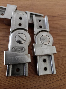 Componente de herraje de acero inoxidable fundido mecanizado con precisión, articulación giratoria ajustable, soporte de bisagra de canal pivotante y conector - Product Image 6