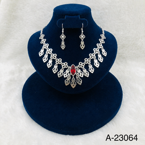 Conjunto de Anillo, Pendientes y Collar de Flores Chapados en Oro para Mujer, Joyería Clásica para Boda A-23061 - Product Image 5