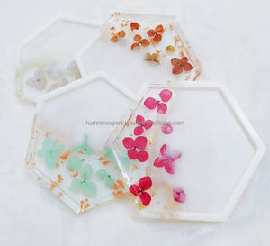 Sous-verres en résine classiques de luxe - ronds, diamètre 4 pouces, personnalisables, cadeaux de pendaison de crémaillère - meilleur prix de gros - Product Image 1