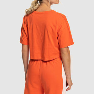 Vente en gros de t-shirts courts pour femmes de haute qualité, respirants, avec logo personnalisé, best-sellers de l'été, 100% coton, écologiques, séchage rapide - Product Image 2