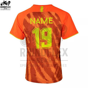 Tenues de football personnalisées, ensemble complet, maillot de foot à séchage rapide, designs d'uniformes de football pour hommes, maillots de foot pour hommes - Product Image 2