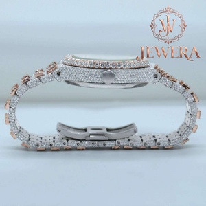 Reloj de Diamantes Moissanite de Acero Inoxidable de Lujo de la Mejor Calidad para Negocios, Fiestas, Bodas y Uso Diario Disponible al Mejor Precio - Product Image 1