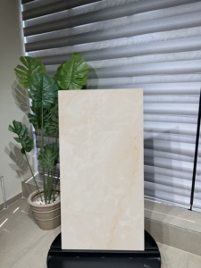 กระเบื้องพอร์ซเลนวิทริฟายด์สีเบจ Agasiye คุณภาพพรีเมียมสำหรับห้องน้ำโรงแรมหรู หนา 8.5 มม. ผิวมัน - Product Image 2