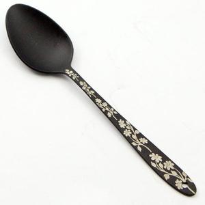 Matte <b>Black</b> Metal Flatware <b>Set</b> With Floral Handle Design Reusable Wedding Tableware Latest <b>Cutlery</b> <b>Sets</b> Gift Box Pack - Product Image 3