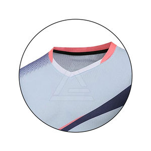 Conjunto de camiseta y pantalones cortos de tenis personalizados para hombre, uniforme que absorbe la humedad para clubes, escuelas y jugadores profesionales de tenis. - Product Image 4