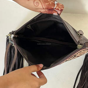 Wholesale High Quality Women Cowhide Leather <b>Large</b> Capacity Crossbody Bag Genuine Floral Leather Fashionable Fringe Shoulder Bag - Product Image 5