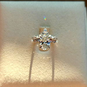 1.8 CT 18k Gold Lab Grown Oval <b>Diamond</b> <b>Ring</b> with G VS1 Clarity Wedding Gift and Matching <b>Diamond</b> Band - Product Image 1