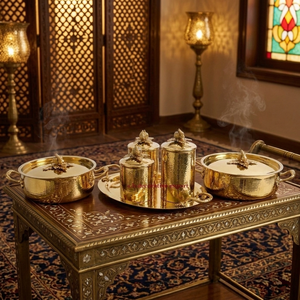 Casseroles de luxe martelées dorées décoratives, pots de conservation avec couvercles en forme de citrouille et plateau de service ovale pour mariage et décoration intérieure - Product Image 1