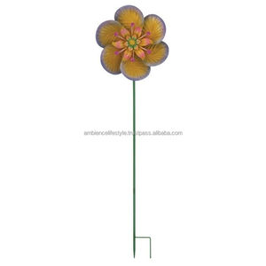 Estacas Decorativas Metálicas Resistentes a la Intemperie para Jardín, Patio y Césped, Soportes Fuertes de Hierro para Plantas - Product Image 1