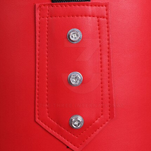 Sacos de Boxeo Resistentes para Entrenamiento Deportivo, Hechos con Cuero y Tela de Alta Calidad, Duraderos para Uso en Gimnasios - Product Image 5