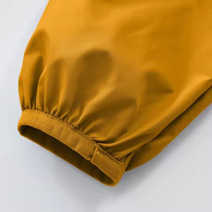 Chaqueta y pantalones impermeables de poliéster con revestimiento de PVC amarillo mostaza con logotipo personalizado, reflectantes de alta visibilidad, para adultos, impermeable industrial para hombres - Product Image 2