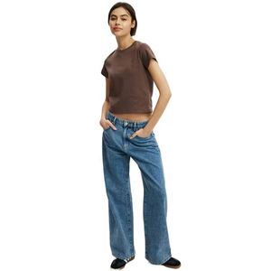 T-shirt court ajusté en coton et élasthanne pour femme avec logo personnalisé en strass de haute qualité, manches courtes - Product Image 3