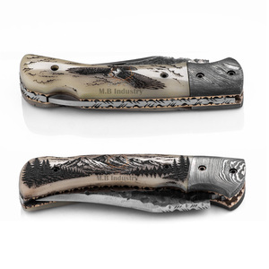 Cuchillo Plegable de Acero de Damasco Personalizado - Grabado Láser en Hueso de Camello - Águila Voladora sobre Montaña y Lago - Grado Industrial 19cm para Caza - Product Image 5
