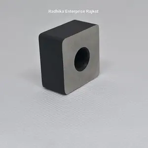 Cuchilla de Trituración de Alto Rendimiento 34x34x20mm con Punta de Carburo de Tungsteno para Plástico con Vidrio y Residuos Abrasivos - Product Image 2