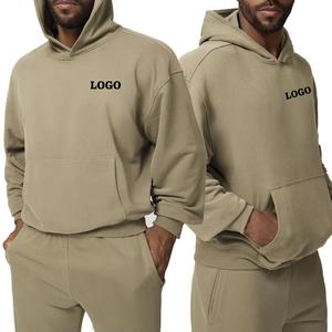 Sweat à capuche d'entraînement professionnel – Équipement sportif durable et ajustement sécurisé - Product Image 4