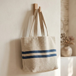 Bolsos Tote Tejidos a Rayas Blancos Estilo Boho, Ligeros y Ideales para Viajar, Bolsos de Tela Gris Tejidos a Mano, Bolsos Casuales para Compras - Product Image 3