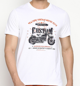 เสื้อยืดผ้าฝ้ายพิมพ์ลายสำหรับผู้ชาย OEM ทรงปกติ แขนสั้น น้ำหนักเบา เสื้อยืดลำลองสำหรับการฝึกกีฬา การเดินทาง และชุดประจำวัน - Product Image 1