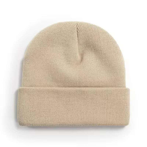 Private Label <b>Knit</b> <b>Beanies</b> for Boutique and Streetwear Retailers, Custom Patch Branding with Low MOQ Manufacturing Support - Product Image 3