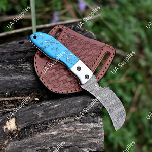 Cuchillo Plegable de Bolsillo para Acampar y Senderismo, Hecho a Mano, de Alta Calidad, con Hoja Afilada de Acero de Damasco Tipo Pico de Pájaro - Product Image 3