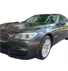 BMW Serie 5 750Li XDrive AWD 4L 2014 Usado, Sedán 4 Puertas, Euro III, Cámara Trasera, Techo Solar, Faros LED, Cuero Oscuro, Volante a la Izquierda - Product Image 2