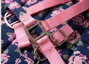 Ensemble de tapis de selle à imprimé floral de qualité supérieure, produits équestres en provenance de l'Uttar Pradesh - Product Image 5