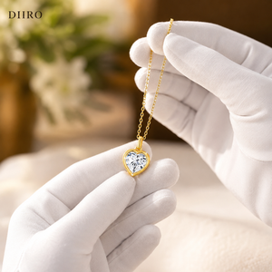 Collier pendentif en moissanite en forme de cœur serti de pierres, plaqué or jaune 14 carats, bijoux pour femmes à porter tous les jours - Product Image 5