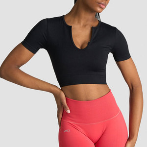 Camiseta Deportiva de Manga Corta para Mujer, Diseño Personalizado con Cuello en V, Corte Ajustado, para Running, Fitness, Yoga - Product Image 5