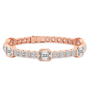 Pulsera de tenis de oro rosa de 10 quilates con esmeralda Gina y diamantes de laboratorio redondos (3 ct.) Tw. Elegante Joyería de Lujo Hecha a Mano para Mujer, Regalo Ideal - Product Image 6