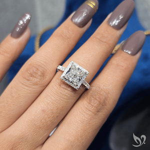 แหวนเพชรทรงสี่เหลี่ยม 3 กะรัต ประดับเพชรทรงเฮโลแบบเจ้าหญิง ดีไซน์หรูหรา วงแหวนประดับเพชรแบบพาเว่ สำหรับงานหมั้นและงานแต่งงาน ทำจากทองคำขาว - Product Image 4