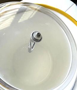 Moderna Cubitera de Cerámica Amarilla, Perfecta para Exhibición en Mesa, Fiestas, Bares en Casa y Entretenimiento en la Oficina, Enfriador de Vino de la India - Product Image 2