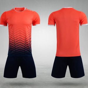 Maillots de football personnalisés pour hommes, fabrication directe usine, séchage rapide, impression par sublimation, respirants, protection UV, antibactériens, 100% - Product Image 5