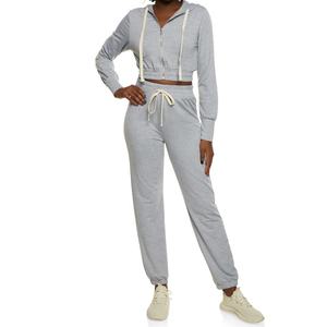 Nuevo Conjunto de Dos Piezas con Capucha de Terciopelo Coreano para Hombre, Estilo Urbano Cómodo, Atuendo Casual de Invierno, 100% Algodón, Logotipo Personalizado - Product Image 5