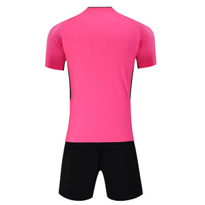 Uniforme de Fútbol Personalizado de Manga Corta con Franja Lateral Rosa y Negra, Transpirable y de Secado Rápido para Entrenamiento - Product Image 2