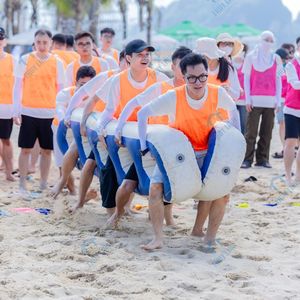 Chaussures gonflables pour team building en PVC, garantissant la sécurité en déplacement, toutes saisons, Thuy Linh Vietnam, livraison en 5-10 jours - Product Image 4