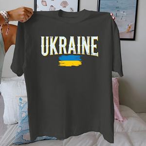 Camiseta de mujer de algodón puro con bandera de Ucrania y texto ajuste cómodo - Product Image 3